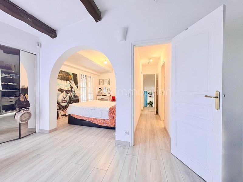 Villa - 175 m² - 5 pièces