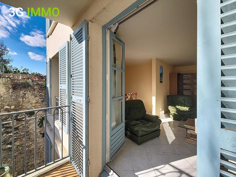 Appartement - 86 m² - 4 pièces