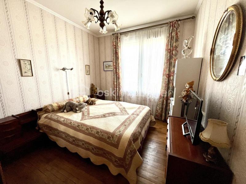 Maison - 112 m² - 7 pièces