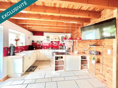 Maison - 233 m² - 5 pièces