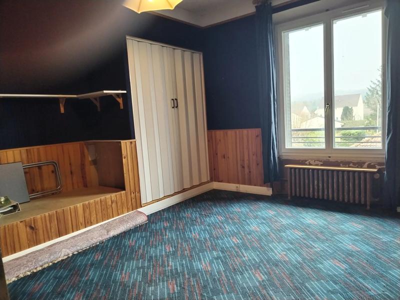 Maison - 291 m² - 12 pièces