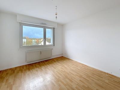 Appartement - 84 m² - 3 pièces