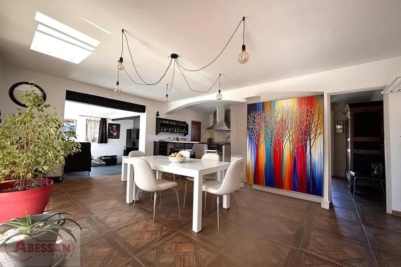 Maison - 160 m² - 7 pièces