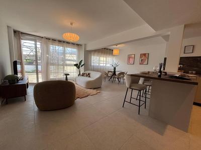 Appartement - 87 m² - 3 pièces