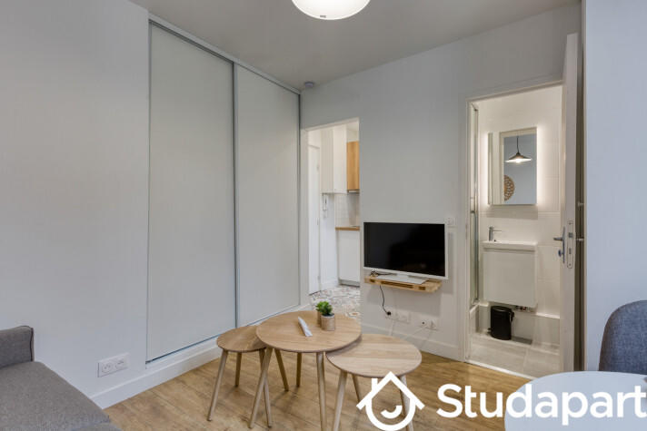 Chambre - 14 m² - 1 pièce