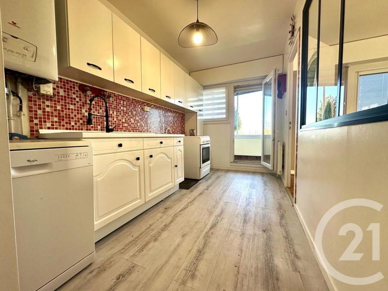 Appartement - 89 m² - 4 pièces