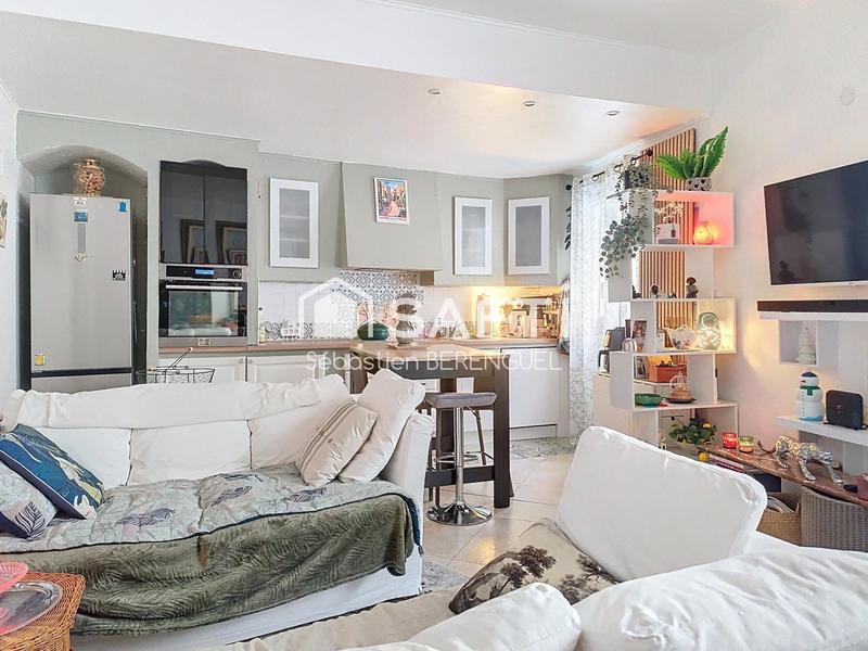 Maison - 97 m² - 4 pièces