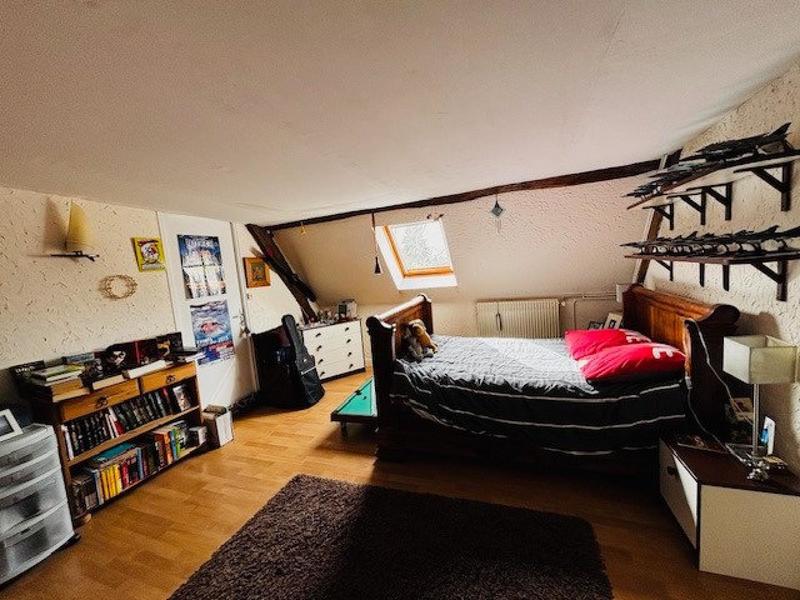 Maison - 180 m² - 6 pièces