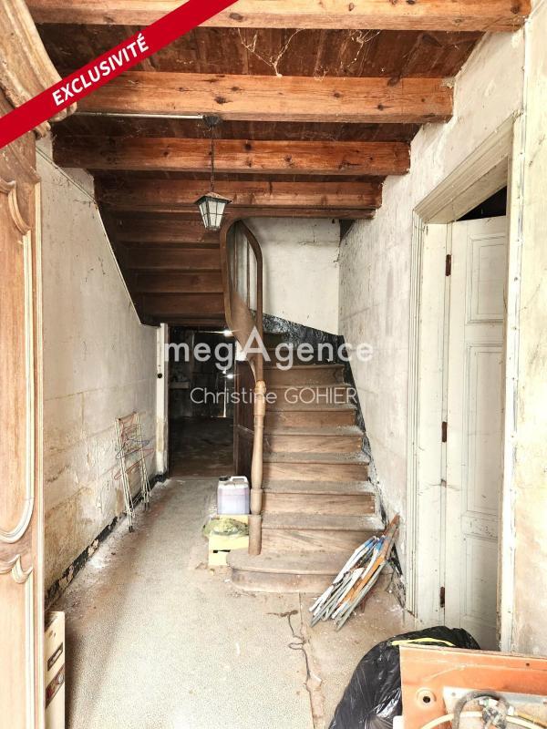 Maison - 227 m² - 7 pièces