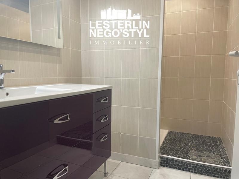 Appartement - 81 m² - 4 pièces