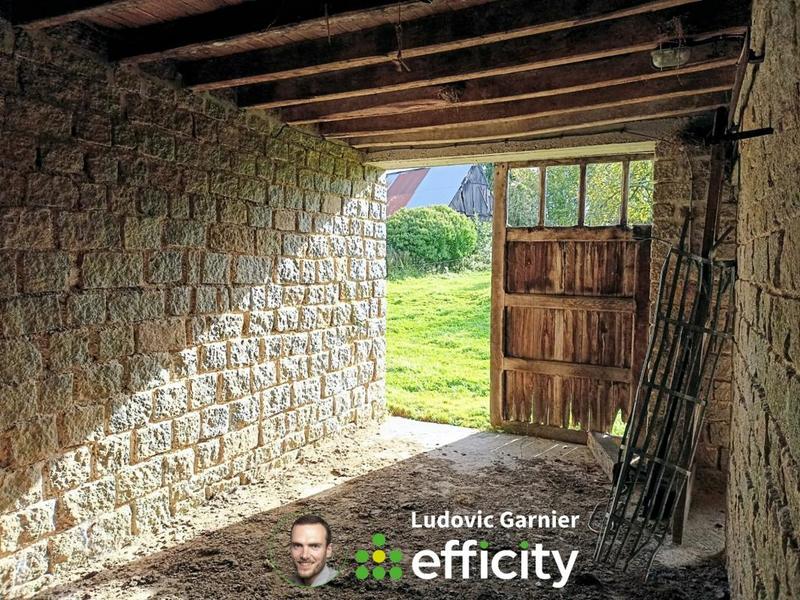 Maison - 300 m² - 1 pièce