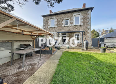 Maison - 101 m² - 5 pièces