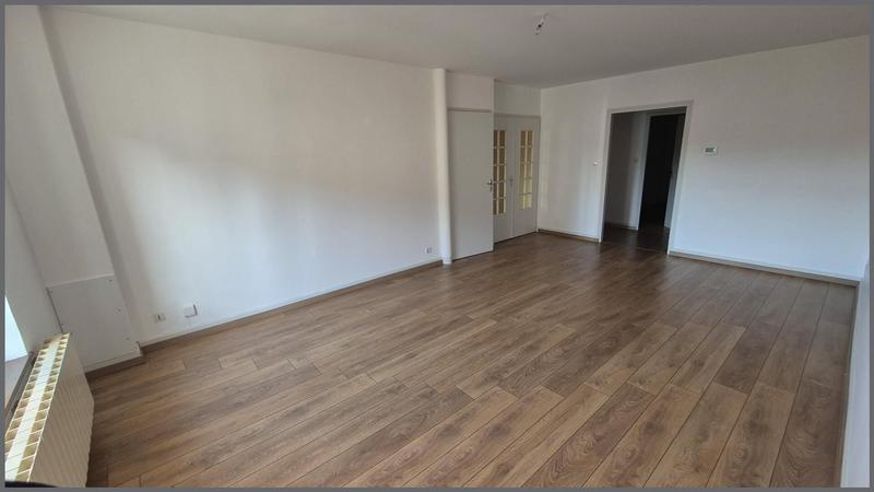 Appartement - 101 m² - 5 pièces
