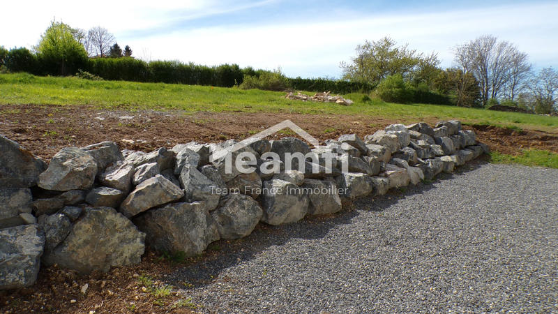 Maison - 110 m² - 8 pièces