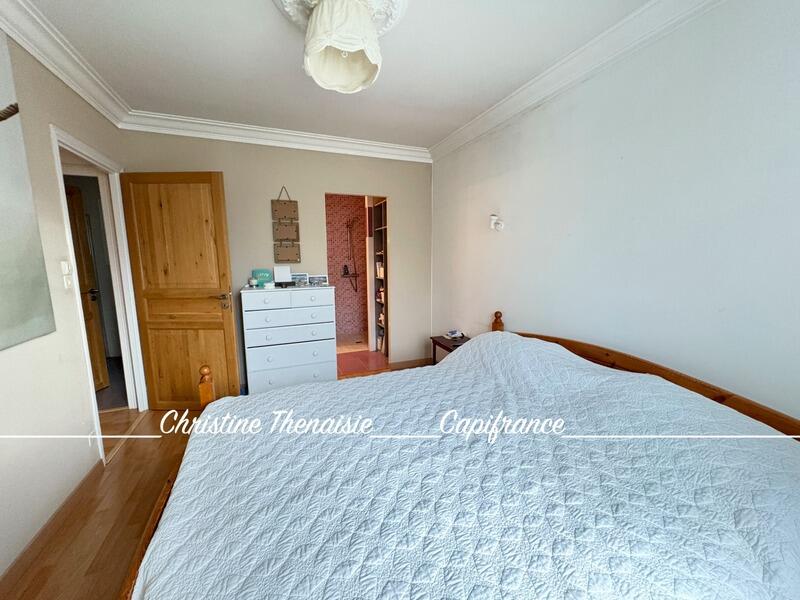 Maison - 164 m² - 8 pièces