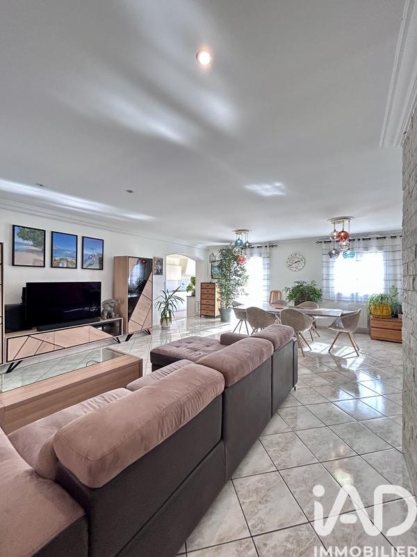 Maison - 105 m² - 4 pièces