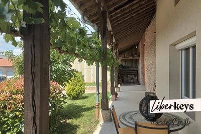 Fermette - 135 m² - 5 pièces