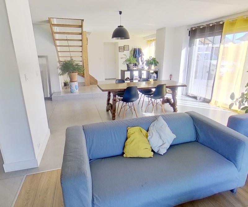 Maison - 156 m² - 6 pièces