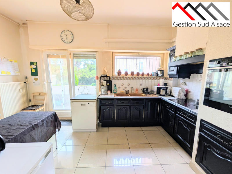 Appartement - 100 m² - 4 pièces