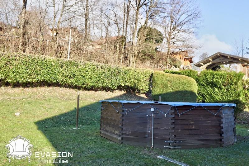 Maison - 223 m² - 6 pièces