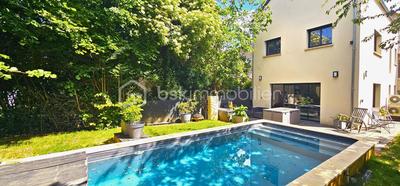 Maison - 152 m² - 7 pièces