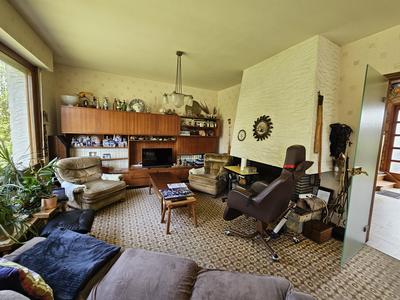 Maison - 170 m² - 9 pièces