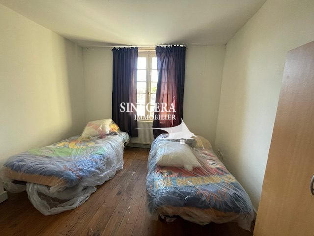 Maison - 195 m² - 5 pièces