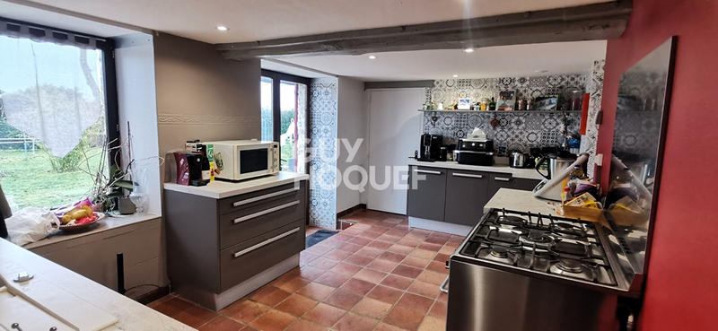 Maison - 167 m² - 7 pièces