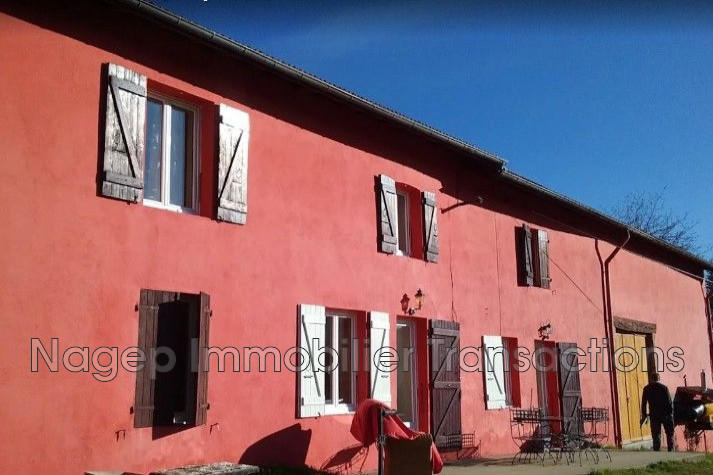 Maison - 205 m² - 4 pièces