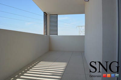 Appartement - 76 m² - 4 pièces