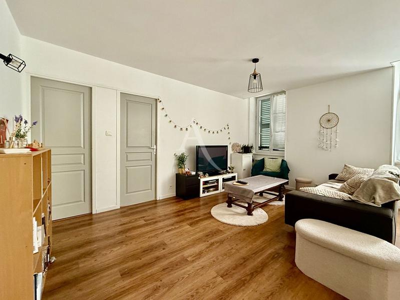 Appartement - 76 m² - 3 pièces