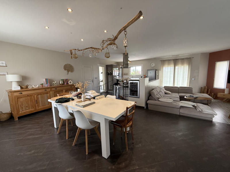 Villa - 138 m² - 4 pièces