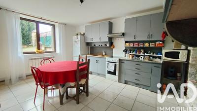 Maison - 105 m² - 4 pièces