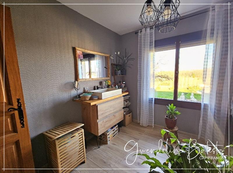 Maison - 145 m² - 5 pièces