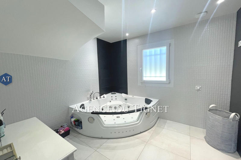 Maison - 173 m² - 7 pièces