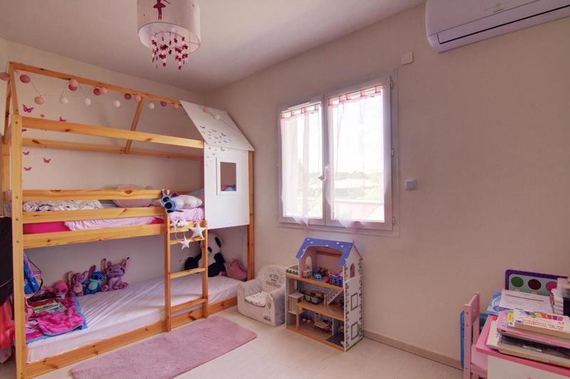 Maison - 143 m² - 5 pièces