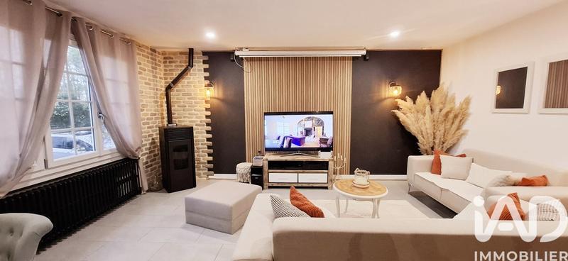 Maison - 209 m² - 6 pièces