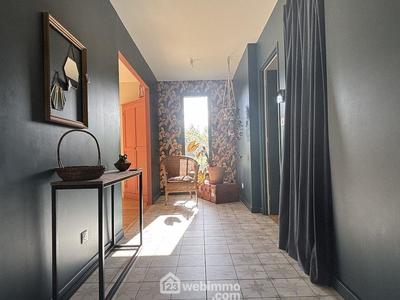 Maison - 189 m² - 7 pièces