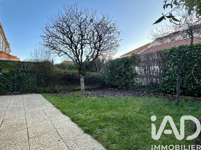 Maison - 96 m² - 6 pièces