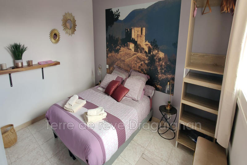 Maison chambre d'hôtes - 330 m² - 11 pièces