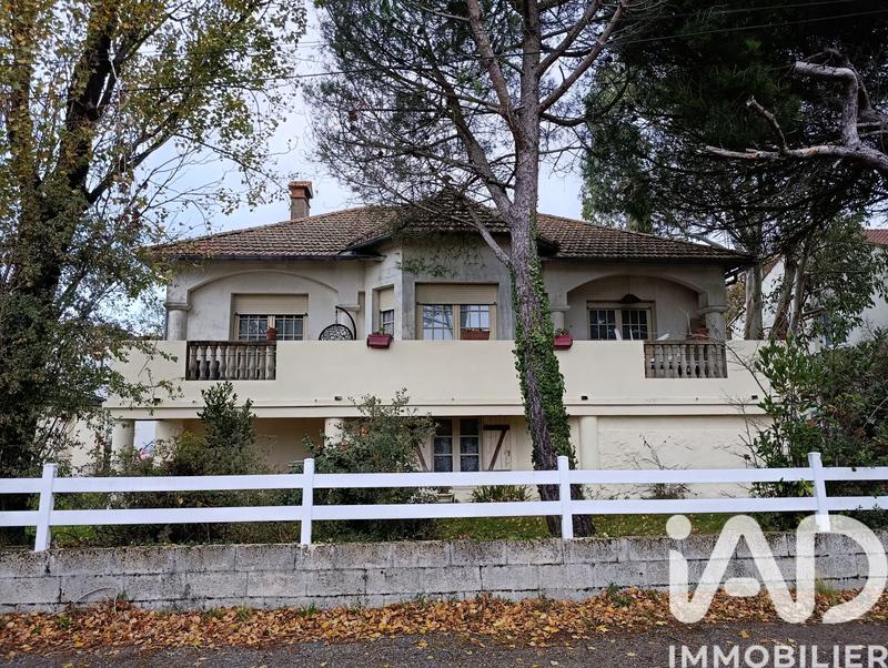 Maison - 177 m² - 8 pièces