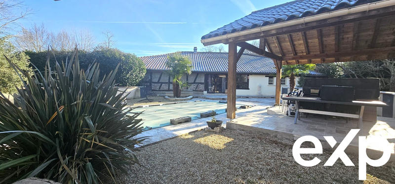 Maison - 203 m² - 4 pièces