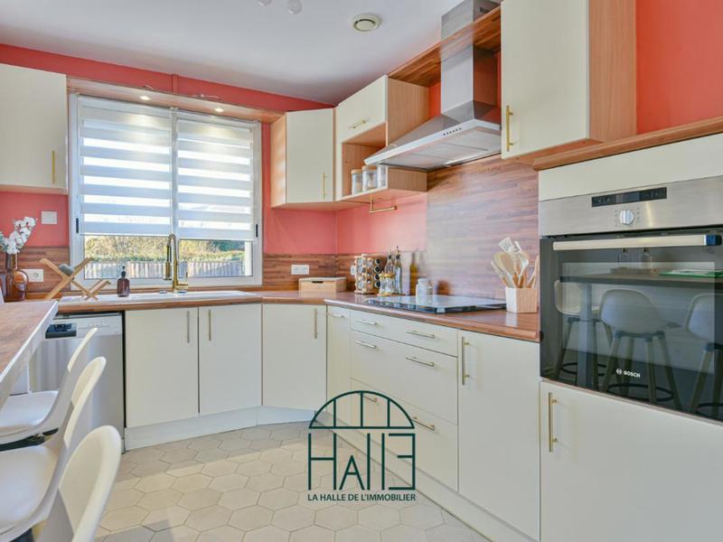 Maison - 144 m² - 6 pièces