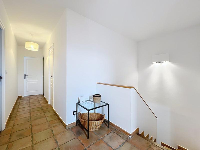 Villa - 146 m² - 6 pièces