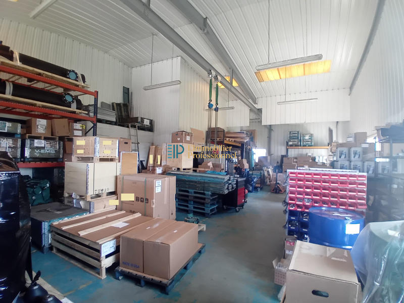 Local commercial - 630 m²