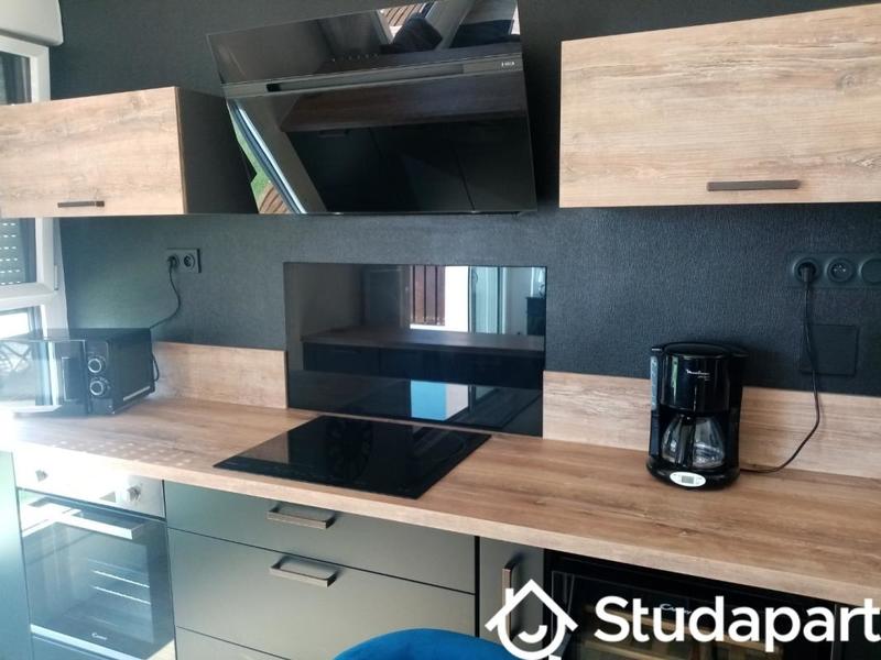 Chambre - 11 m² - 1 pièce