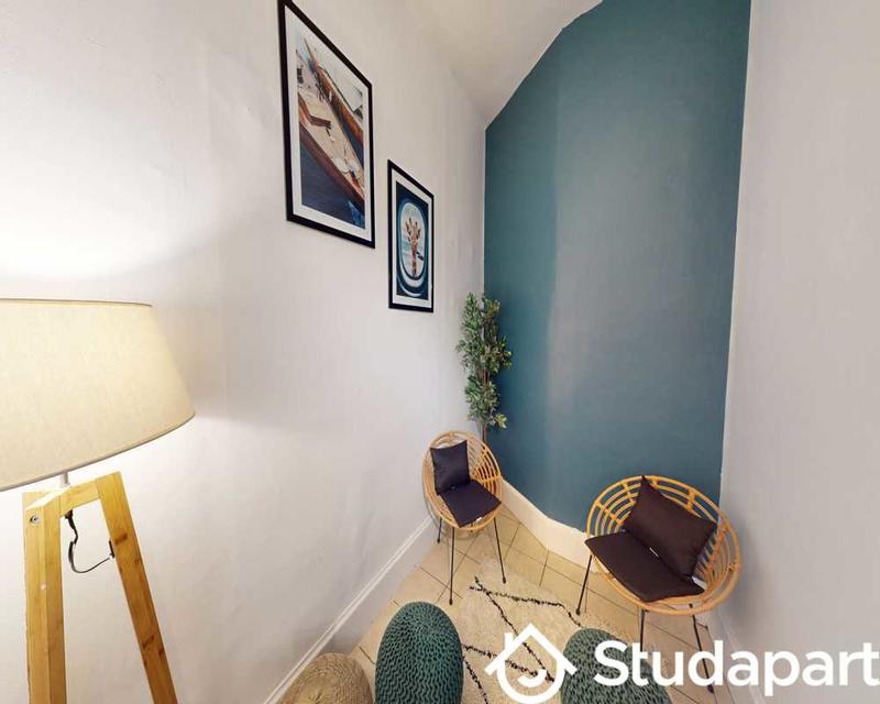 Chambre - 110 m² - 1 pièce