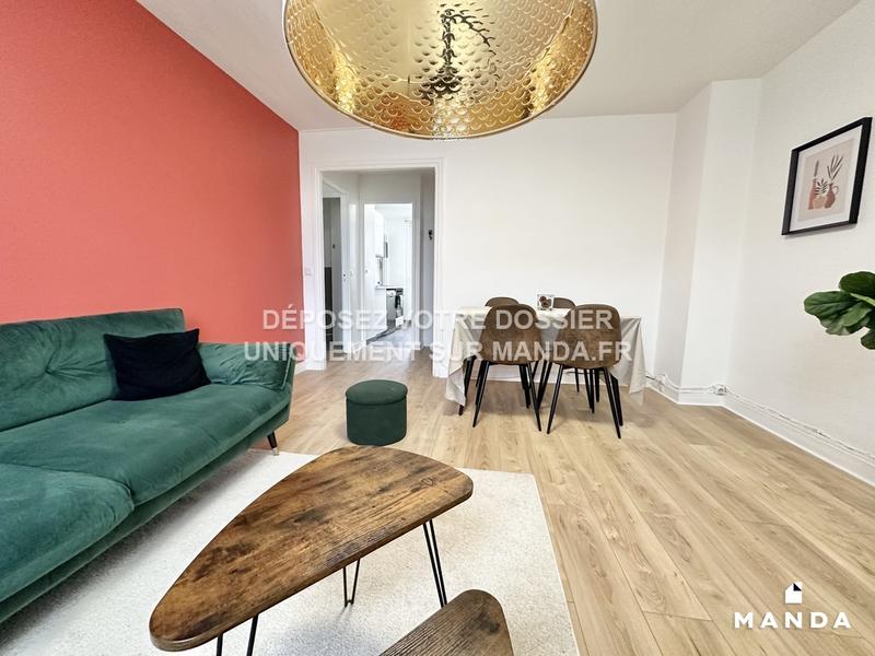 Chambre - 11 m² - 4 pièces