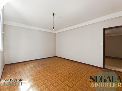 Maison - 96 m² - 4 pièces