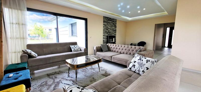 Villa - 138 m² - 6 pièces